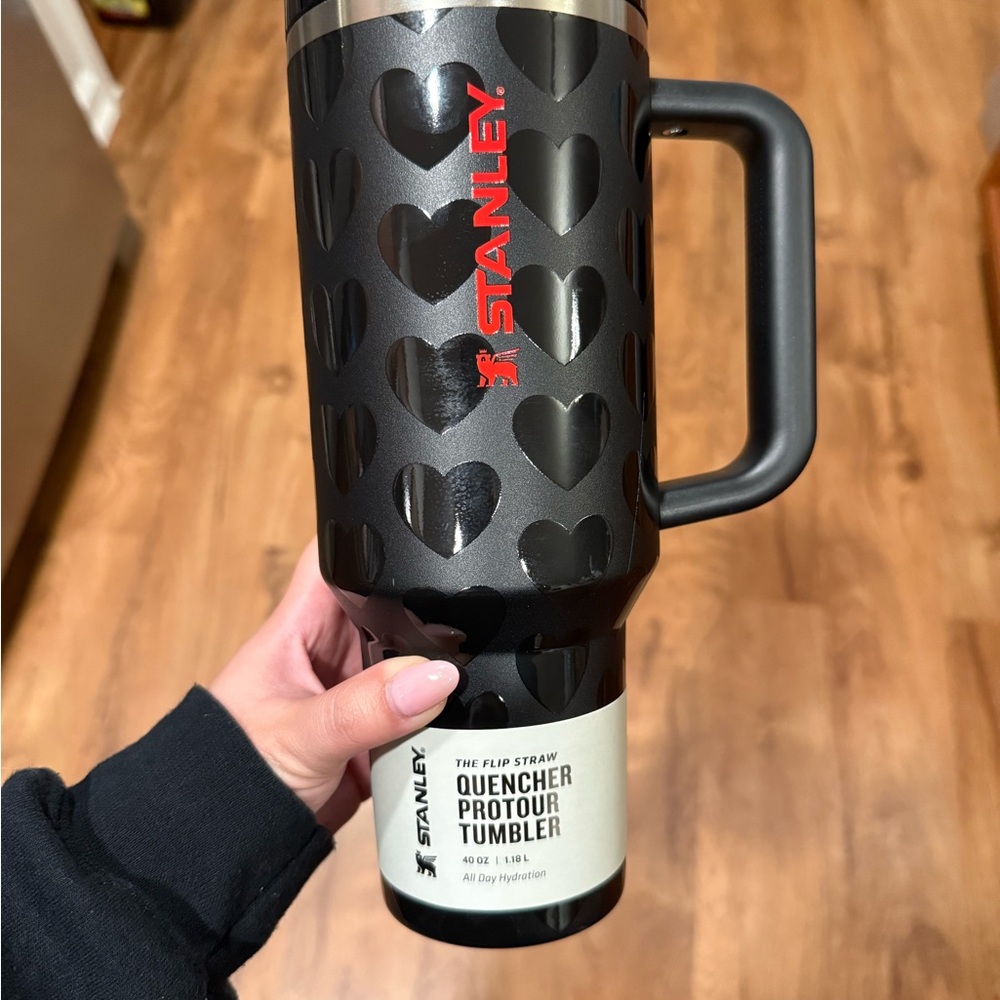 40oz Black Lovely Valentines Stanley
